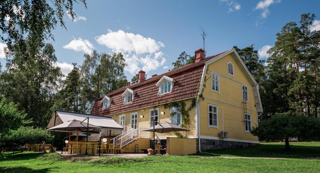 Tammiston Bed&Breakfast Наантали Екстериор снимка